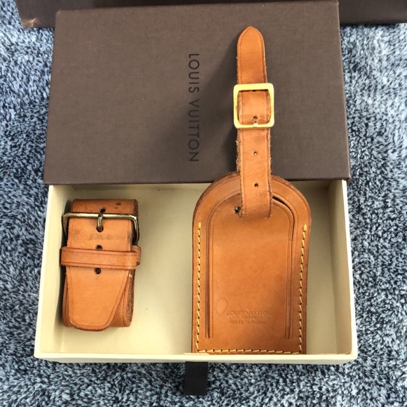 🧳Louis Vuitton Leather luggage bag tag with poignet ( Set #1) - Picture 3 of 17